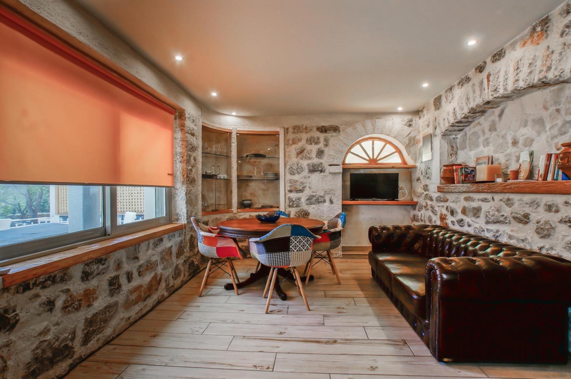 casa cabinari MANH Yerolimin Esterno foto